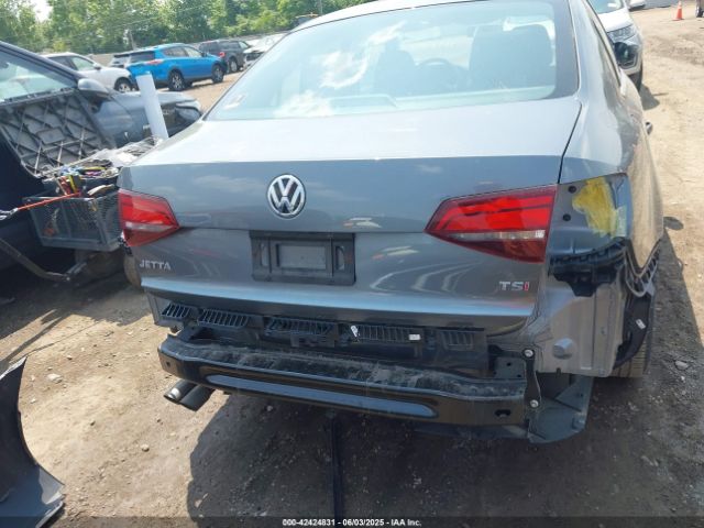 3VW2B7AJ2HM272834 Volkswagen Jetta 1.4t S