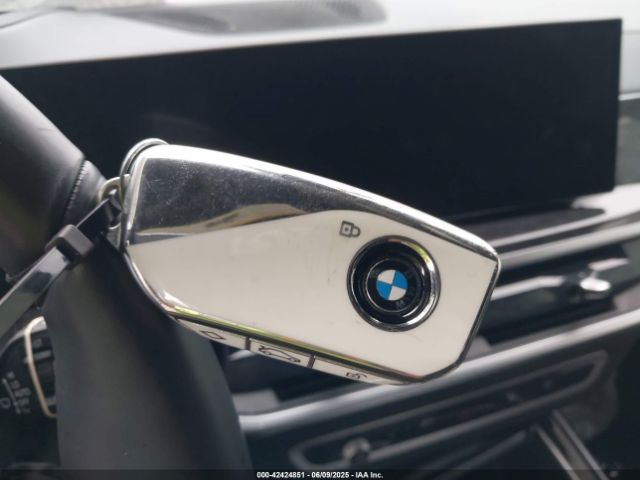 2024 BMW X7 5UX23EM05R9V63673 Photo 10