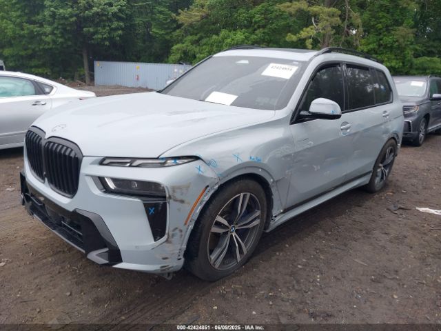 2024 BMW X7 5UX23EM05R9V63673 Photo 1