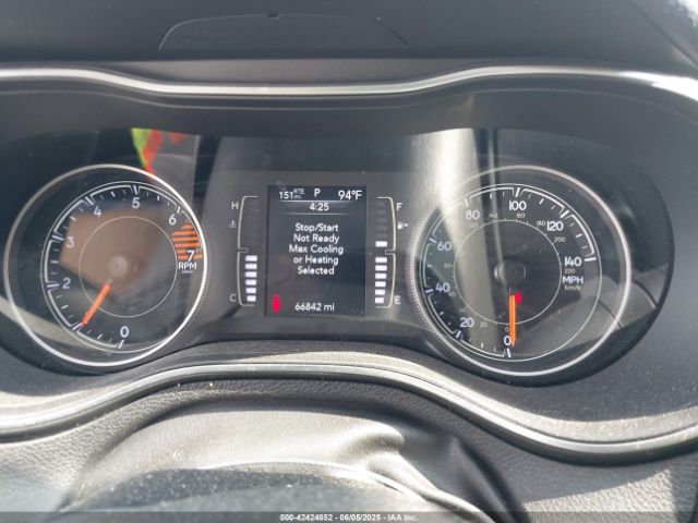 2019 JEEP CHEROKEE 1C4PJLLBXKD164846 Photo 6