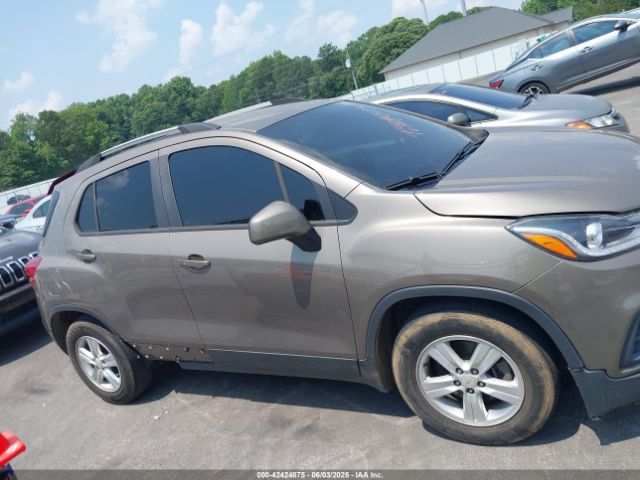 KL7CJLSB8MB313380 Chevrolet Trax Fwd Lt