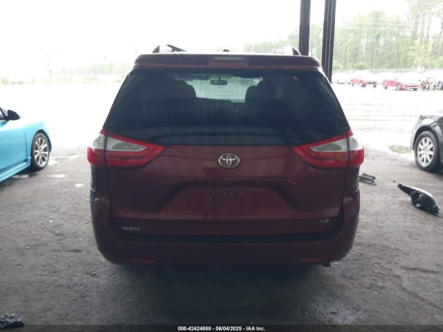 5TDKK3DC0GS760526 Toyota Sienna Le 8 Passenger