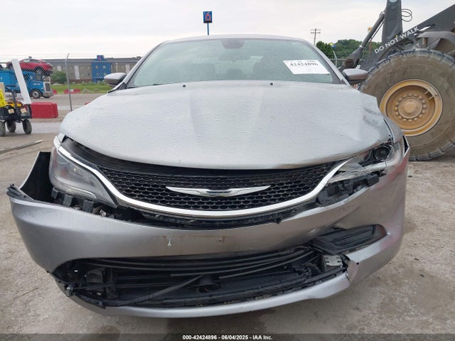 1C3CCCFB0HN509040 Chrysler 2017