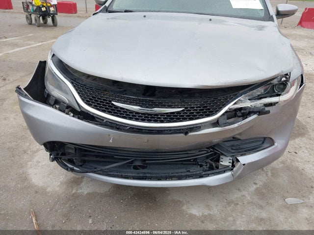1C3CCCFB0HN509040 Chrysler 2017