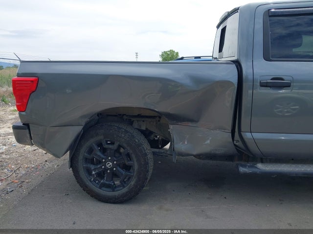 1N6BA1F46JN524633 Nissan Titan