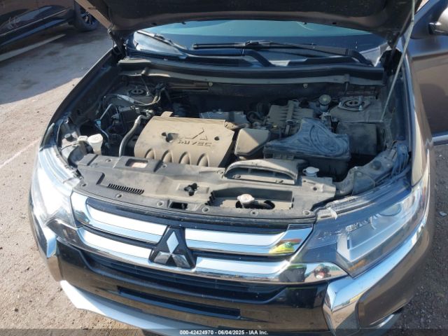 2016 MITSUBISHI OUTLANDER JA4AZ3A37GZ011274 Photo 9