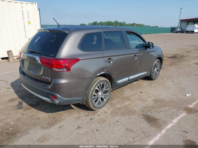 2016 MITSUBISHI OUTLANDER JA4AZ3A37GZ011274 Photo 3