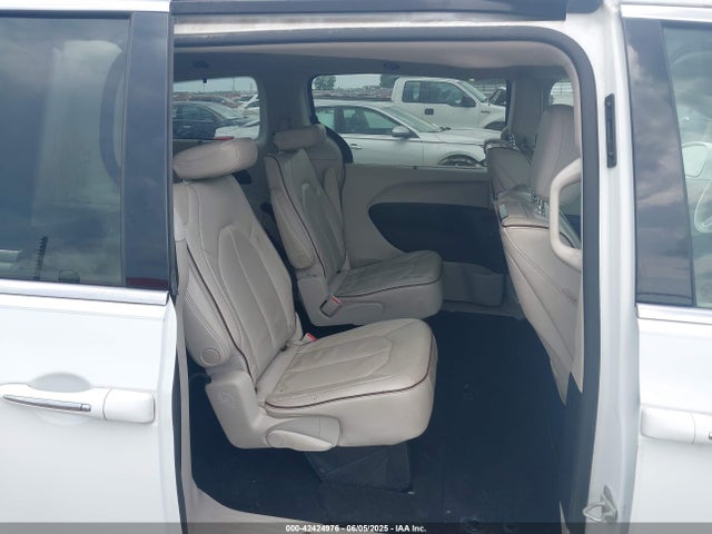 Chrysler 2020 2020 2C4RC1GG2LR197593 Image 8