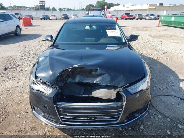 WAUGFAFC8GN027803 Audi 2.0t