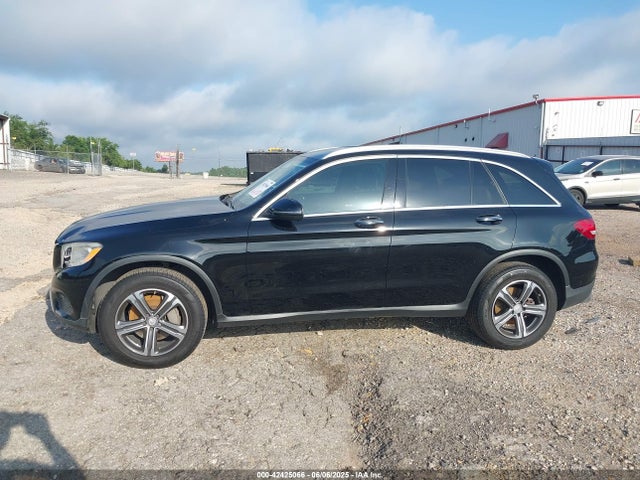 WDC0G4KB9GF078084 Mercedes-Benz m274