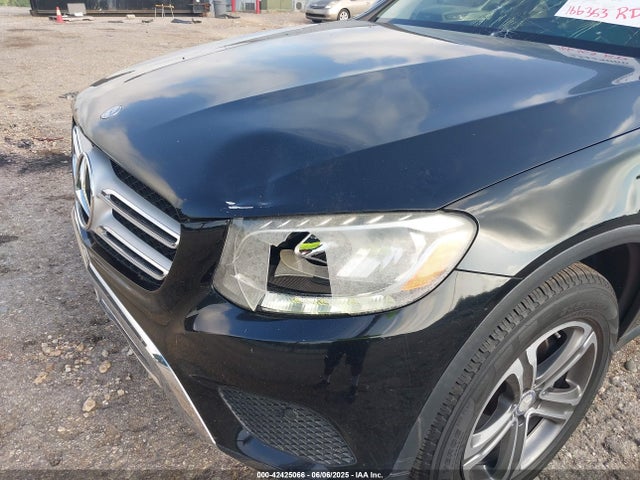 WDC0G4KB9GF078084 Mercedes-Benz m274