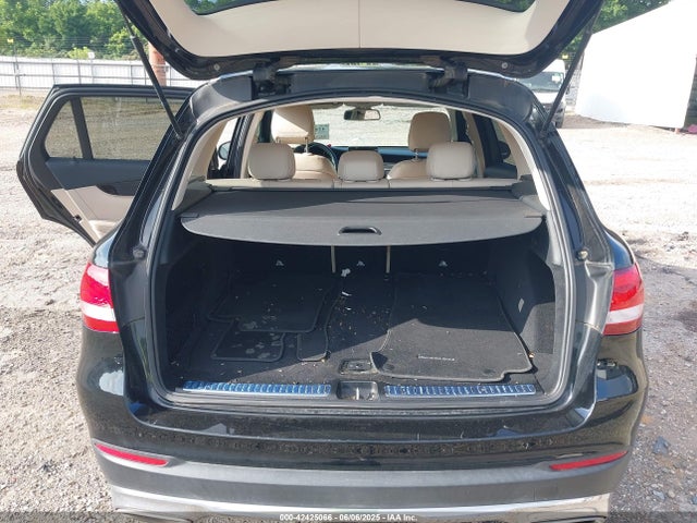 WDC0G4KB9GF078084 Mercedes-Benz m274