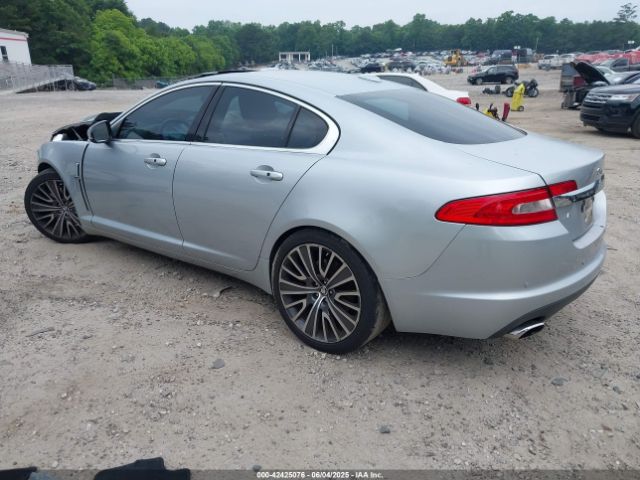 2010 JAGUAR XF SAJWA0GB1ALR75705 Photo 2