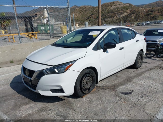Nissan Versa 2020 3N1CN8DV4LL905421 Image 2