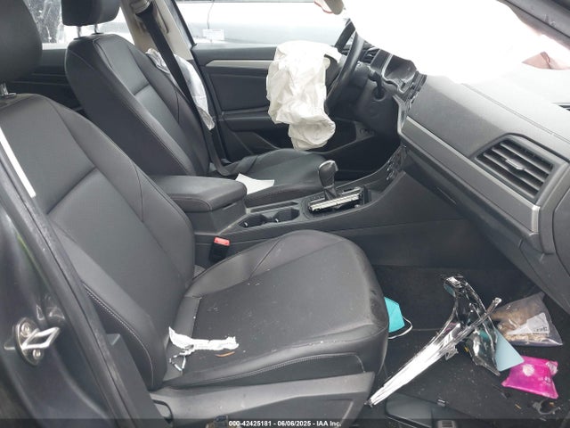3VWC57BU1KM228884 Volkswagen 1.4 tsi