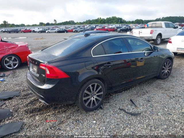 2017 VOLVO S60 INSCRIPTION LYV402HKXHB126321 Photo 3