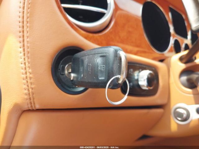 2005 BENTLEY CONTINENTAL GT SCBCR63W45C024347 Photo 10