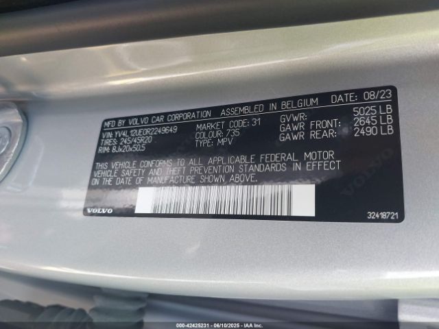 2024 VOLVO XC40 YV4L12UE0R2249649 Photo 8