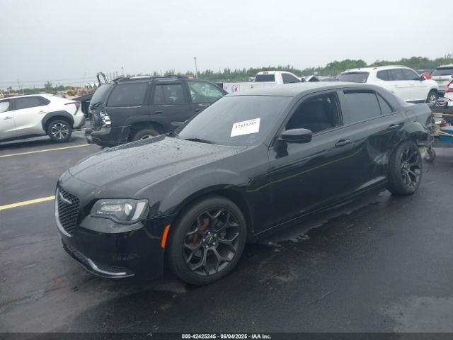 2019 CHRYSLER 300 2C3CCAAG9KH690761 Photo 1