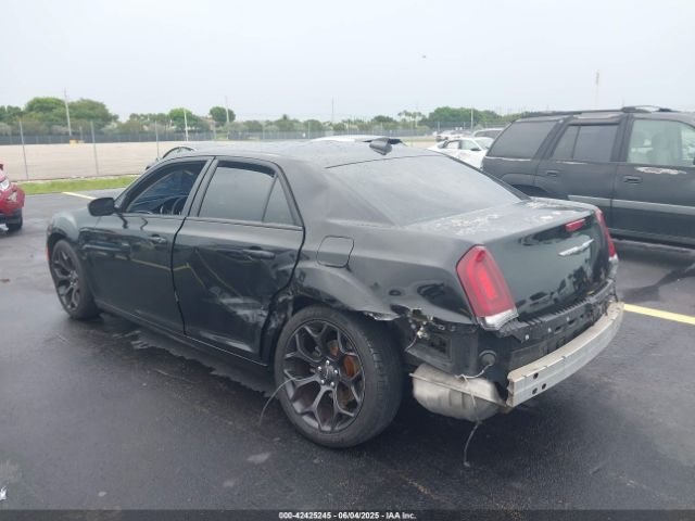 2019 CHRYSLER 300 2C3CCAAG9KH690761 Photo 2