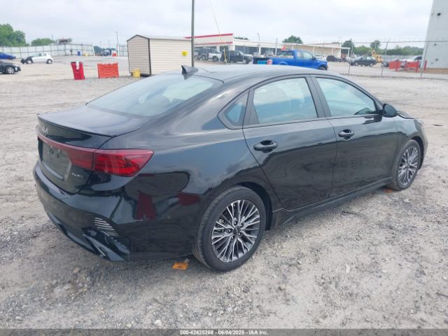 2022 KIA FORTE 3KPF54AD9NE458980 Photo 3