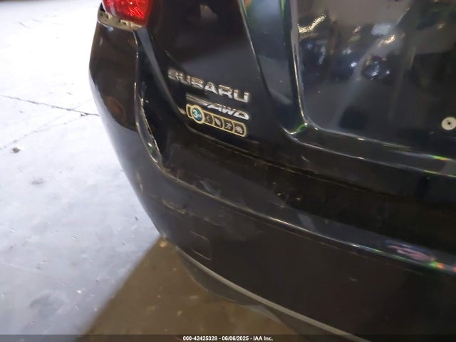 JF1GPAY60FH281886 Subaru 2.0l na