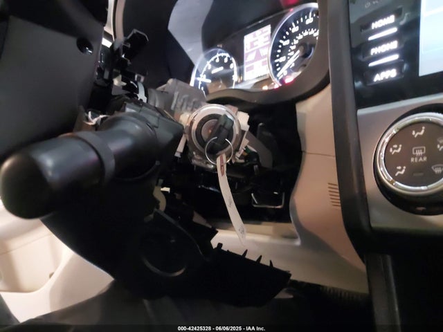 JF1GPAY60FH281886 Subaru 2.0l na