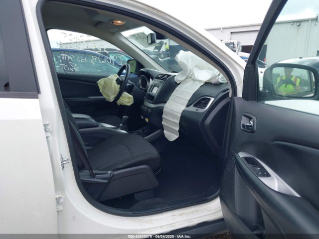 2020 DODGE JOURNEY 3C4PDCAB8LT270380 Photo 4