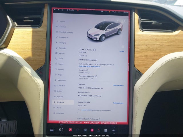Tesla MODEL X 2019 5YJXCBE29KF207227 Image 19