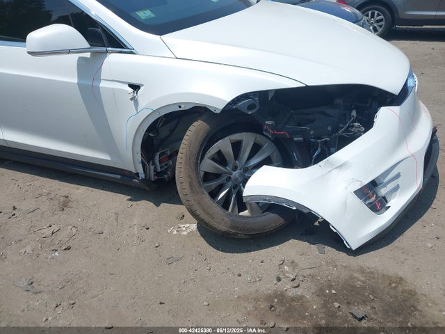 Tesla MODEL X 2019 5YJXCBE29KF207227 Image 6