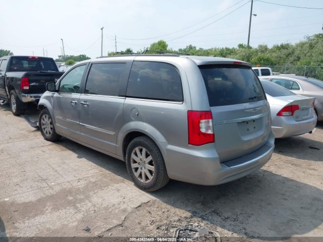 2016 CHRYSLER TOWN & COUNTRY 2C4RC1BG4GR142415 Photo 2