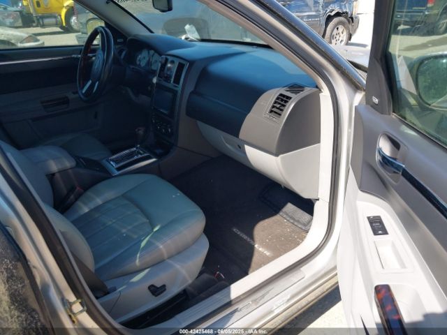 2006 CHRYSLER 300C 2C3KA63H16H351096 Photo 4