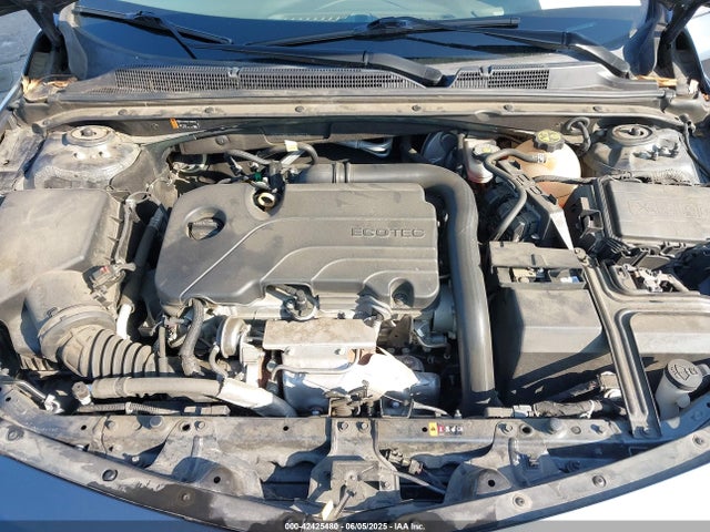 1G1ZD5STXLF060278 Chevrolet Malibu Fwd Lt