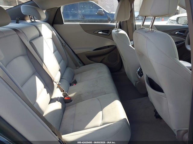1G1ZD5STXLF060278 Chevrolet Malibu Fwd Lt