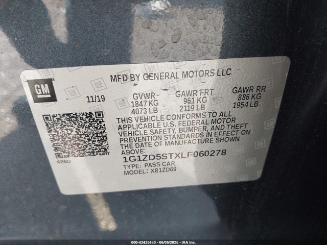 1G1ZD5STXLF060278 Chevrolet Malibu Fwd Lt