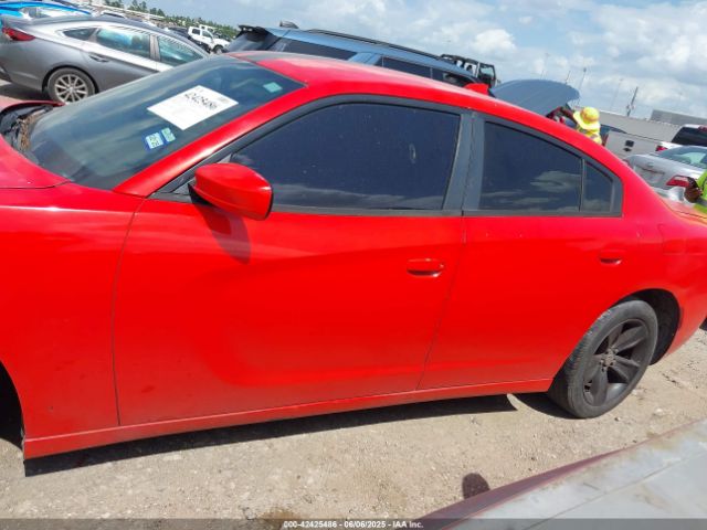 2C3CDXHG9GH172873 Dodge 2016