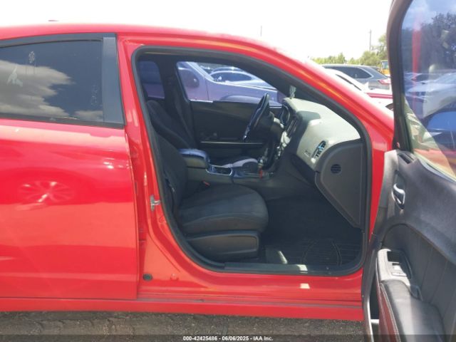 2C3CDXHG9GH172873 Dodge 2016
