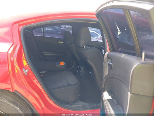 2C3CDXHG9GH172873 Dodge 2016