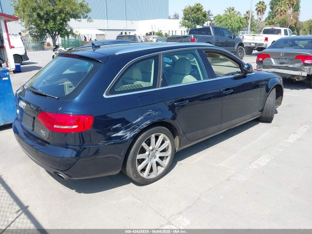 2011 AUDI A4 WAUWFBFL1BA029765 Photo 3