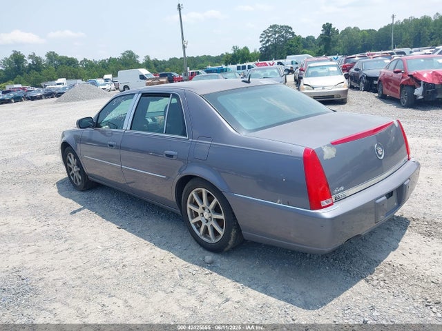 2007 CADILLAC DTS 1G6KD57977U234057 Photo 2