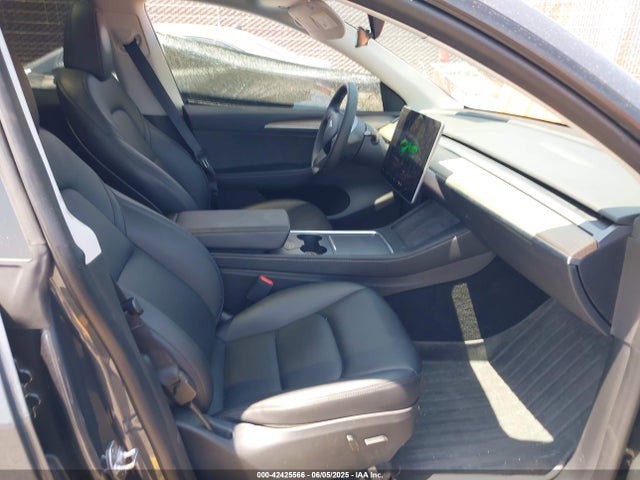 2023 TESLA MODEL Y 7SAYGDEE3PA033905 Photo 4