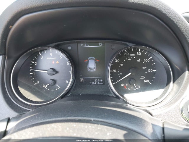 JN1BJ1CP5HW025332 Nissan ROGUE SPORT