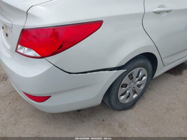KMHCT4AE2HU205776 Hyundai Accent