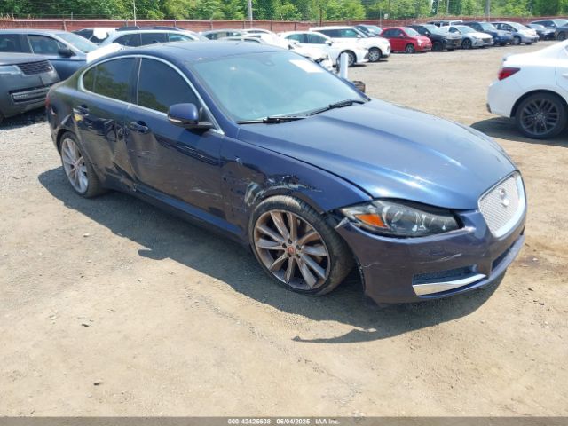 2015 JAGUAR XF SAJWJ0FF3F8U88469 Photo 0
