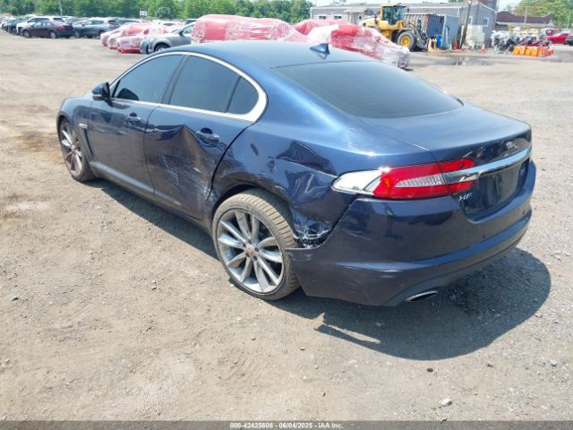 2015 JAGUAR XF SAJWJ0FF3F8U88469 Photo 2