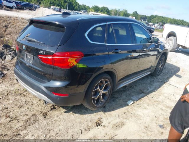 2016 BMW X1 WBXHT3C37GP888848 Photo 3
