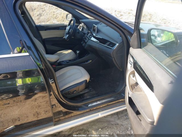 2016 BMW X1 WBXHT3C37GP888848 Photo 4