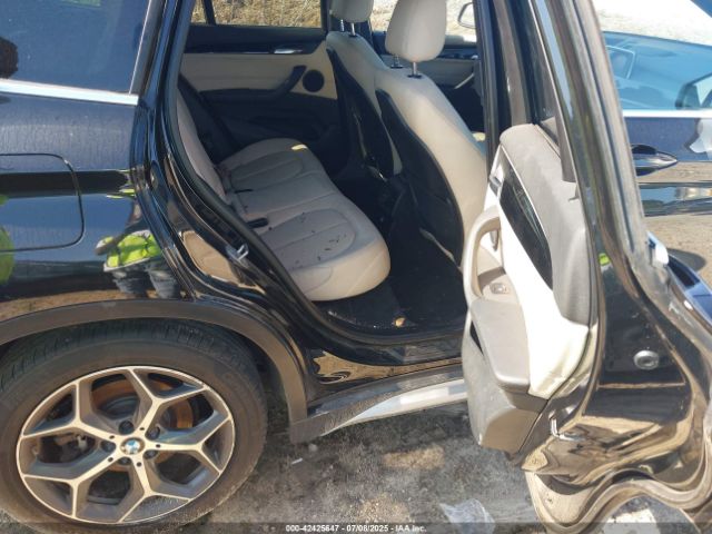 2016 BMW X1 WBXHT3C37GP888848 Photo 7