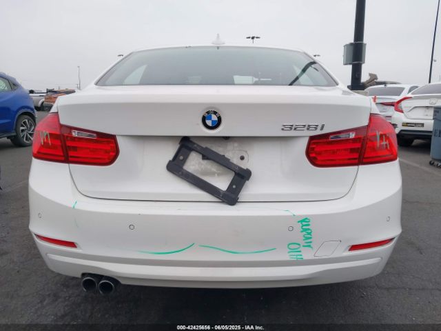 WBA3C1C57FK120258 BMW 328I