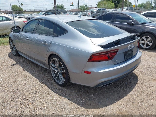 2016 AUDI A7 WAU2GAFC7GN168658 Photo 2